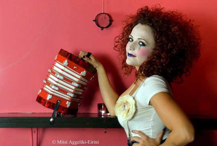 Ουρανία Φουρλάνου, «Μονόλογος» στην ομάδα «Ονειρόκυκλοι»