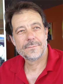 Τάσος Κανταράς