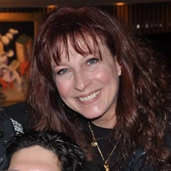 Αθήνα: Πόπη Ξοφάκη