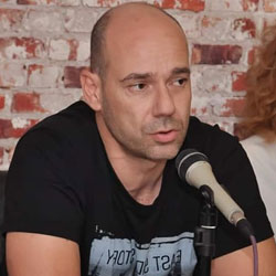 Ειδικοί συνεργάτες: Τόλης Αναγνωστόπουλος