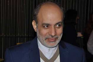 Στα μονοπάτια του Ισλάμ, Μιχάλης Μαριόρας, εκδόσεις Πεδίο