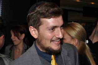 Στα μονοπάτια του Ισλάμ, Μιχάλης Μαριόρας, εκδόσεις Πεδίο